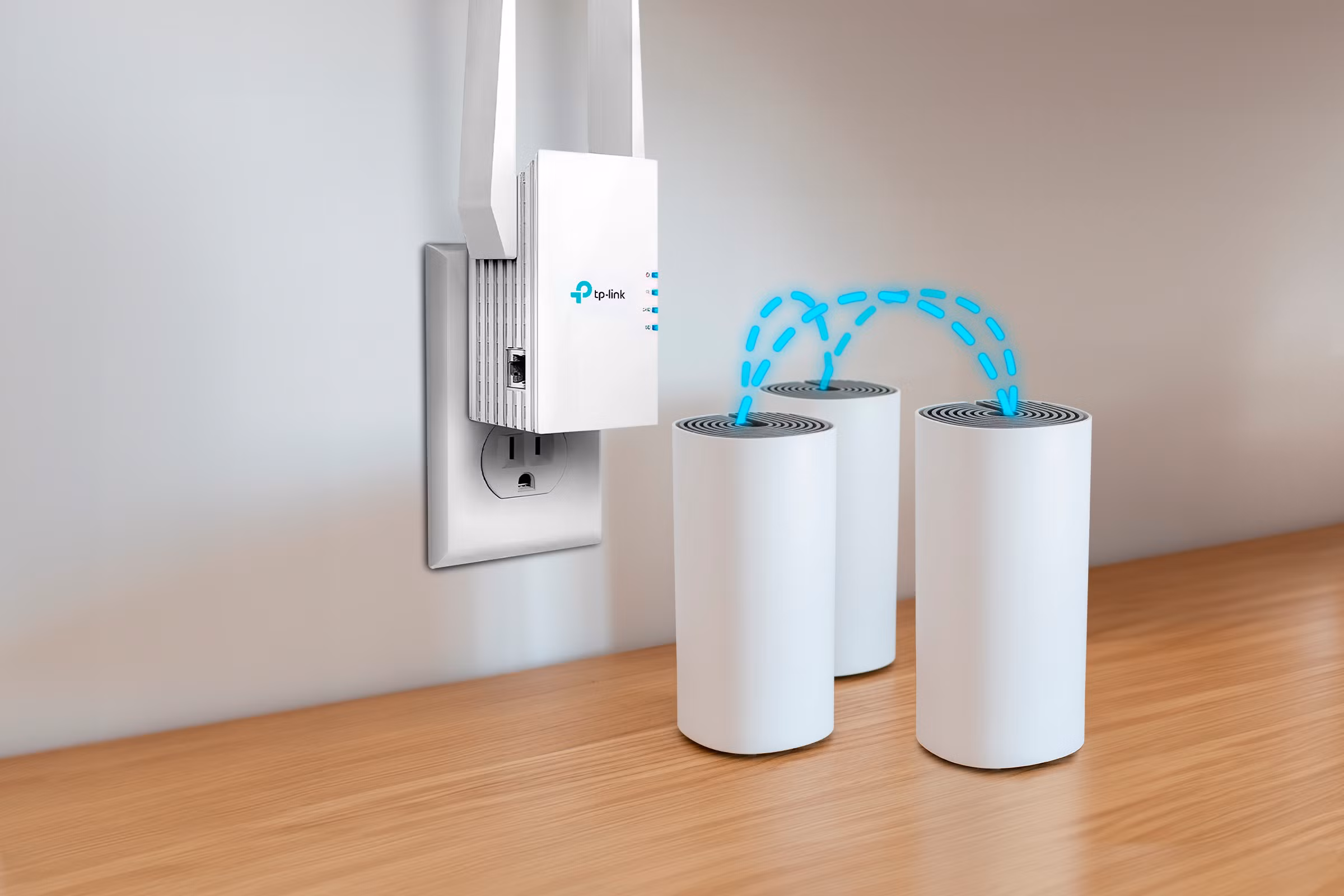 Network mesh WiFi system